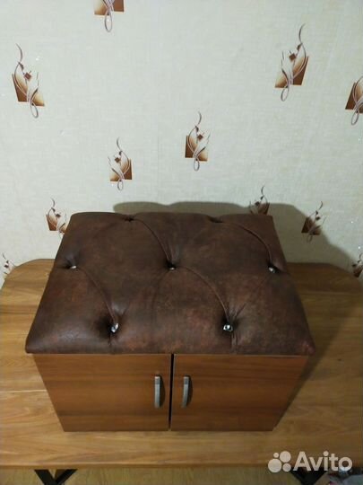 Обувница с мягким сиденьем