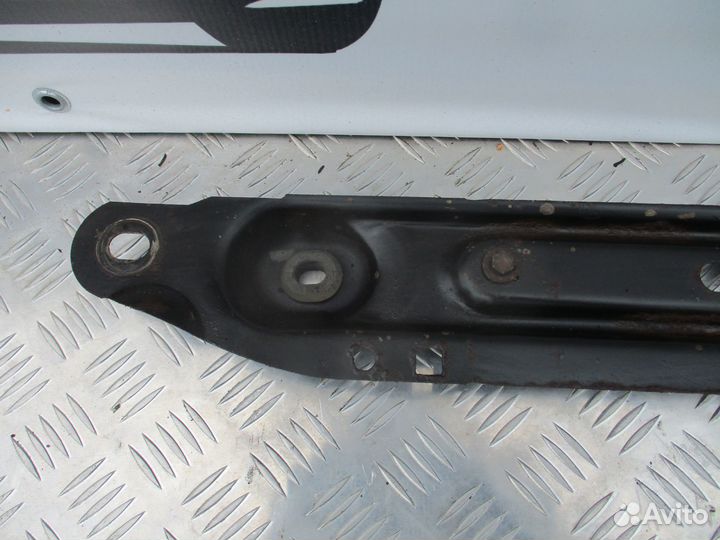 Балка подрадиаторная Citroen C4 2007г