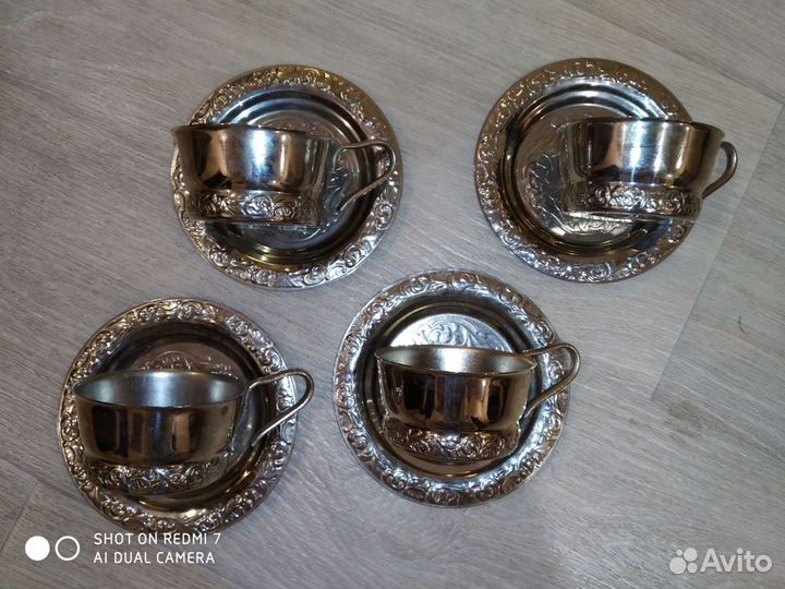 Подстаканник с блюдцем