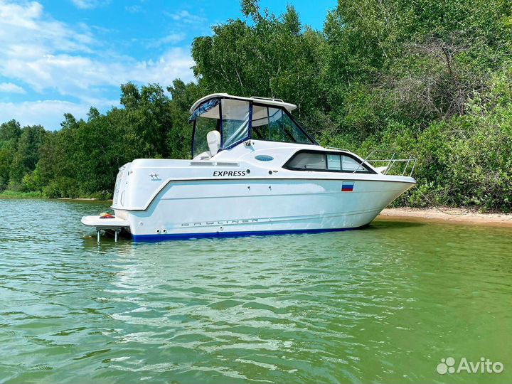 Продам катер Bayliner 242