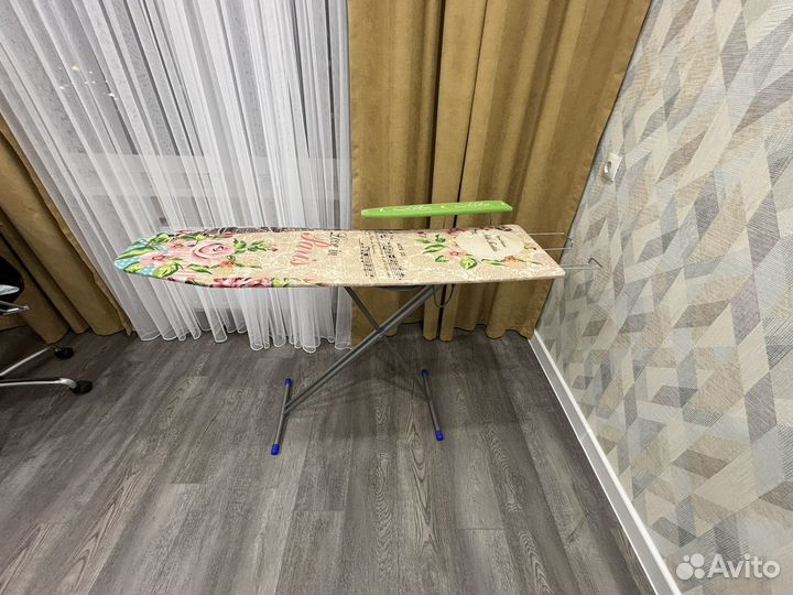 Гладильная доска с рукавом