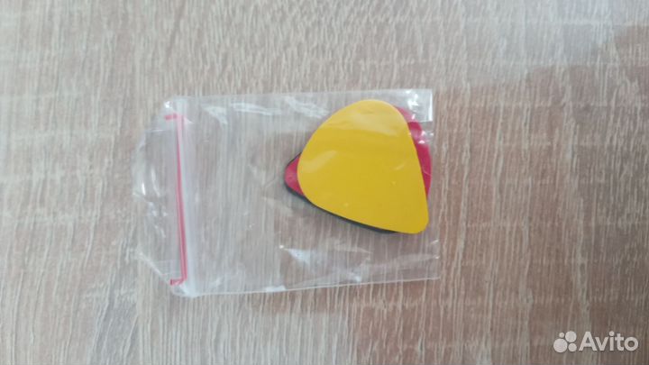 Акустическая гитара