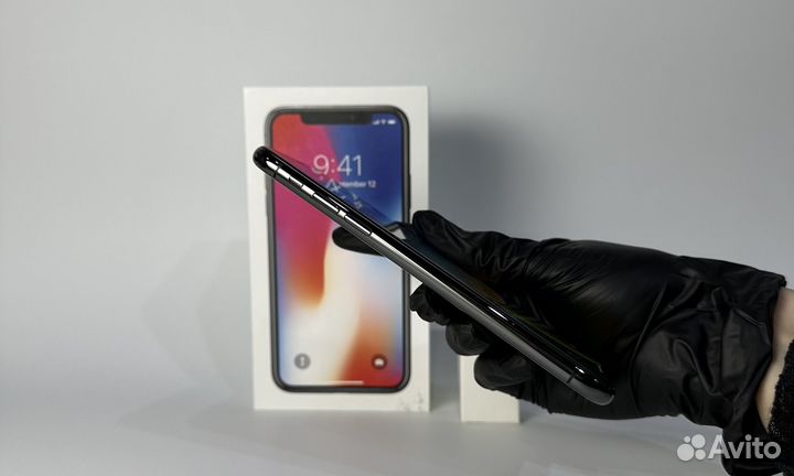 iPhone X, 256 ГБ