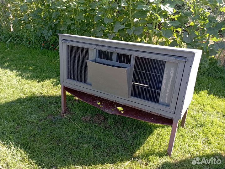 Клетки для кроликов.Крольчата. Кормушки