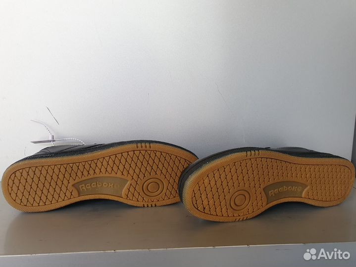 Мужские кроссовки