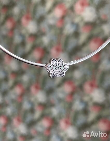 Pandora шарм Отпечаток лапы