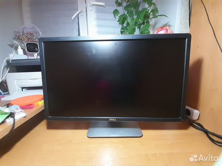 Монитор Dell