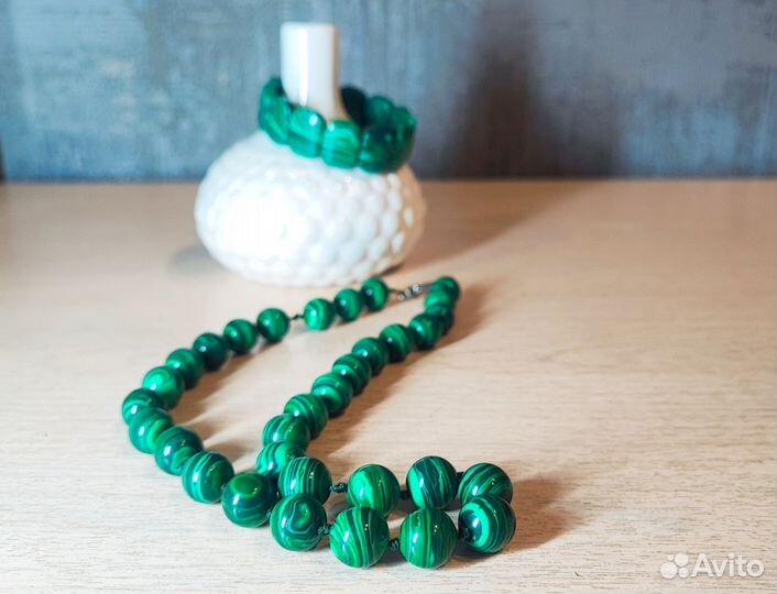 Украшения из нат. камня (агат, малахит, сердолик)