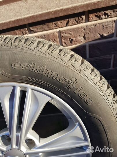 Sava Eskimo Ice 215/65 R16