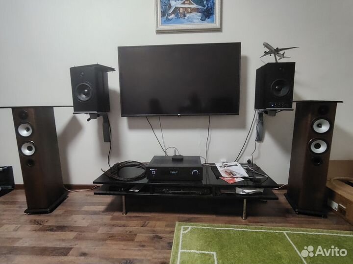 Напольные акустические колонки HiFi