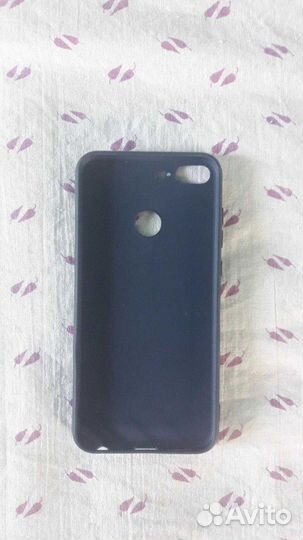 Чехол и защитное стекло на Honor 9 lite