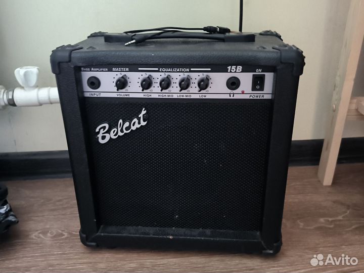 Гитарный комбик Belcat 15 ватт