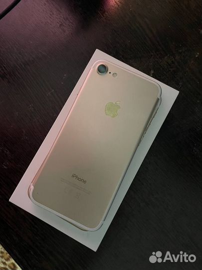 iPhone 7, 32 ГБ
