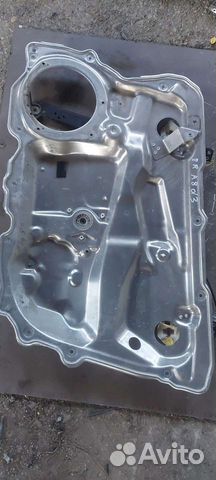 Стеклоподъемник передний правый на Audi A8 D3