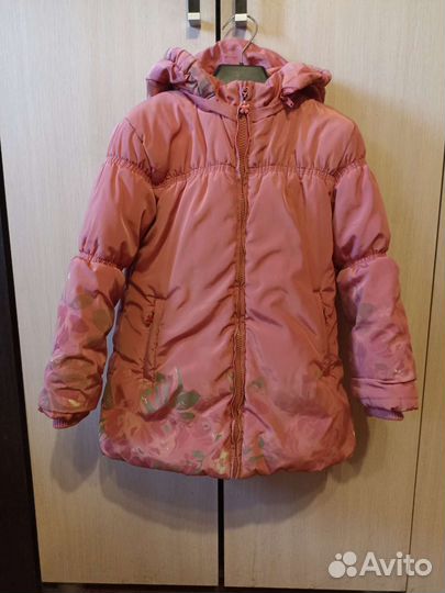Куртка на девочку 5-6 лет