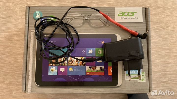 Планшет Acer Iconia W3 на Windows 10