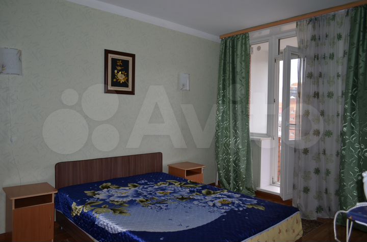 2-к. квартира, 60 м², 10/10 эт.