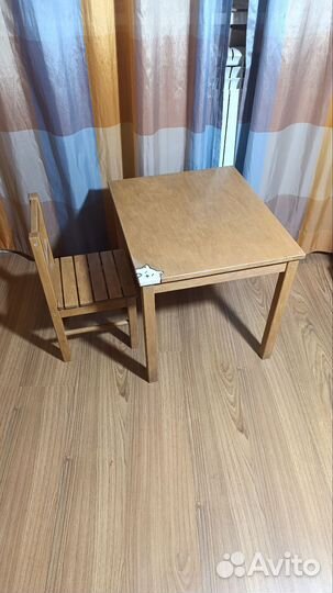 Детский стол и стул