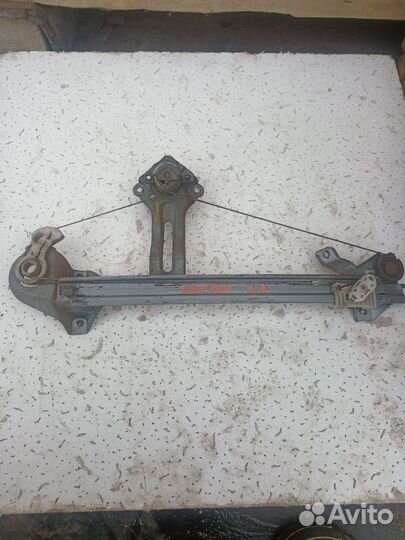 Стеклоподъемник мех задний левый Opel Vectra B