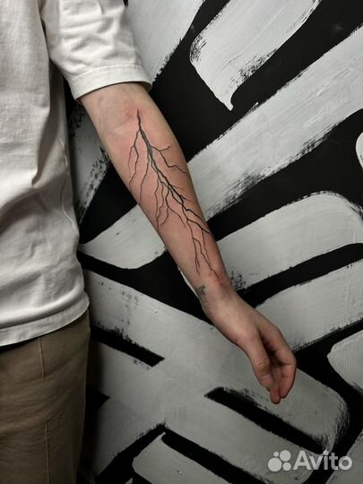 Разработка индивидуальных эскизов татуировки