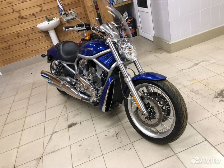 Harley Davidson v-rod