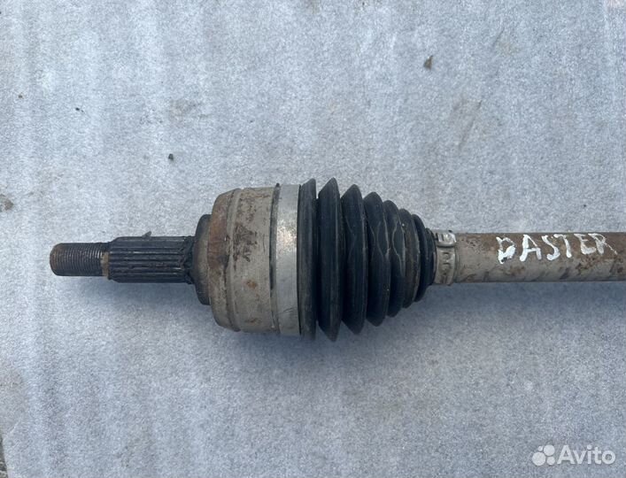 Рено Дастер привод правый всборе