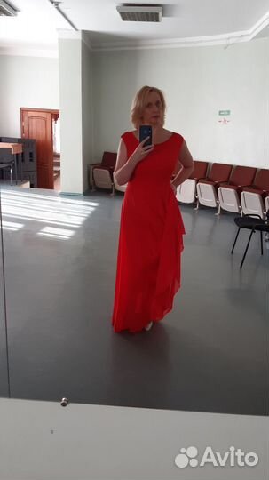 Платье вечернее