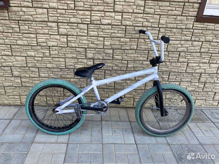 Трюковой велосипед bmx