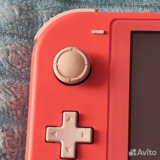 Портативная приставка Nintendo Switch Lite розовая