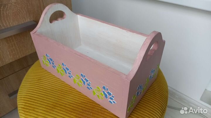 Ящик для цветов, книг или мелочей