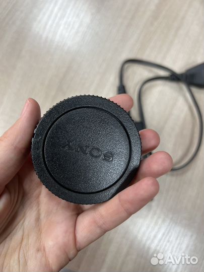 Фотоаппарт sony SAL18552 с чехлом и зарядкой