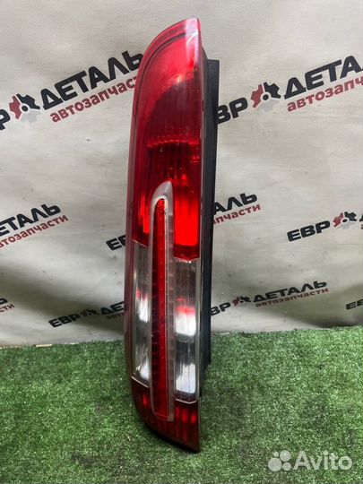 Фонарь задний левый Ford С-Max седан 2.0 aoda 2008
