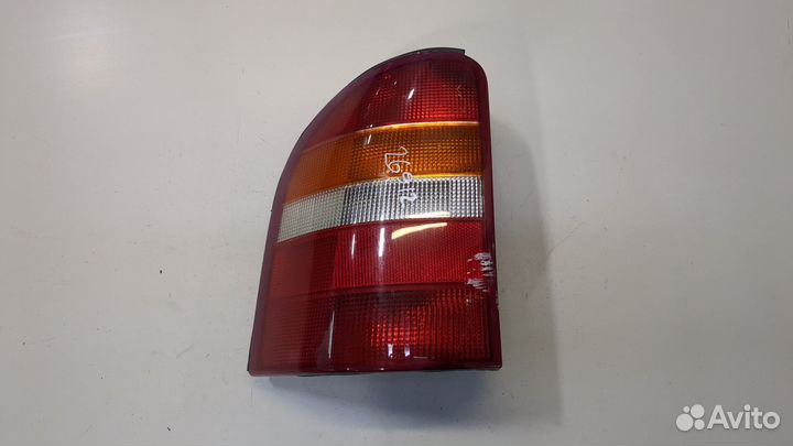 Фонарь (задний) Ford Mondeo 1, 1995