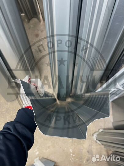 Ремонтный порог правый Mercedes-Benz W210