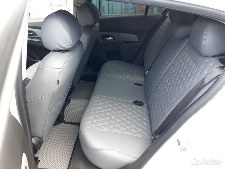 Установка авточехлов выезд мастера