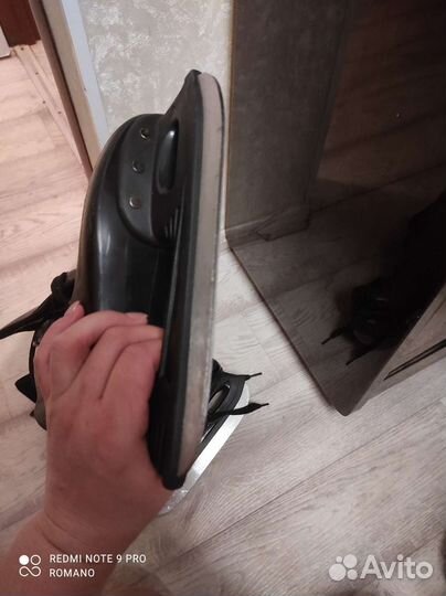 Коньки хоккейные 32 размер