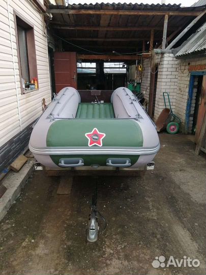 Лодка со всем комплектом