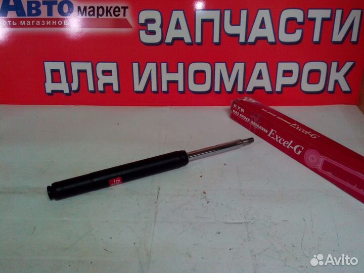 Амортизатор Toyota Carina-E передний
