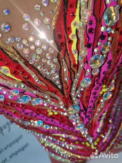 Аренда, продажа купальника для хг рост 122-128-134