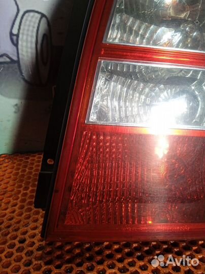 Фонарь задний правый Hyundai Terracan