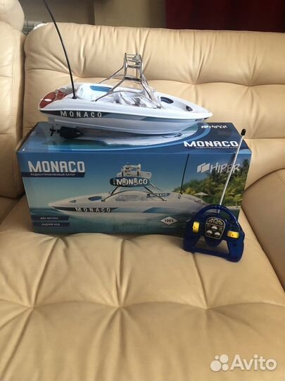 Лодка корабль детский для моря речки бассейна