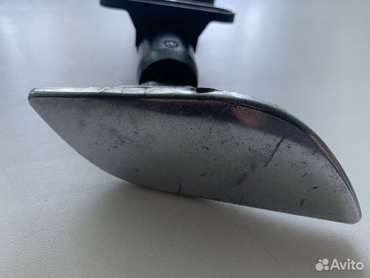 Форсунка омывателя, левая, Skoda Superb 2008-2015