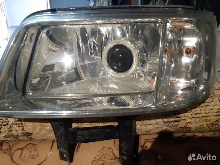 Фары на volkswagen t5