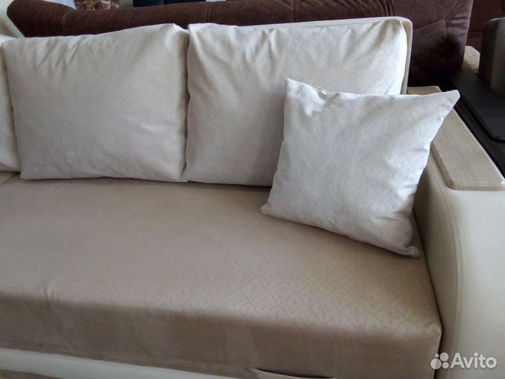 Диван угловой 