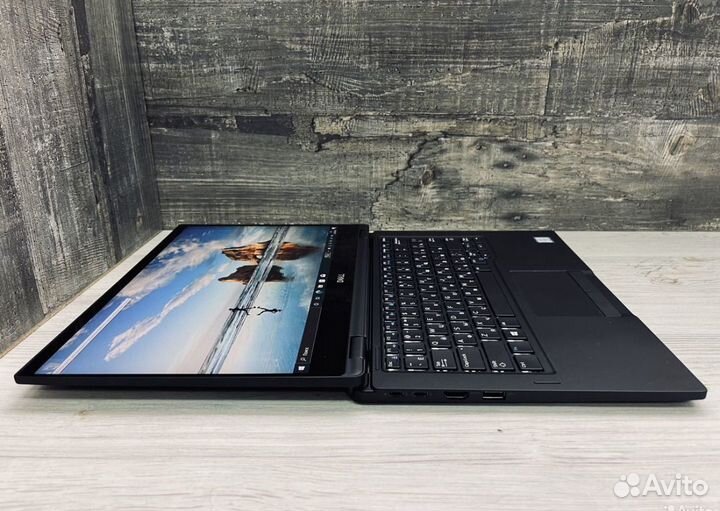 Dell 2in1 на Core i7 Gen8 в отличном состоянии