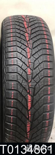 Yokohama BluEarth Winter V905 215/60 R17 96H