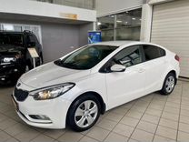 Kia Cerato 1.6 MT, 2015, 250 440 км, с пробегом, цена 1 025 000 руб.