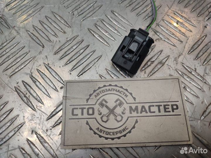 Разъем на генератор Ford Transit 2.2