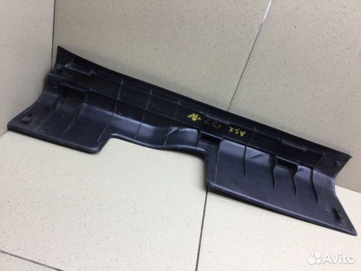 Накладка порога (внутренняя) Mitsubishi Asx 2010