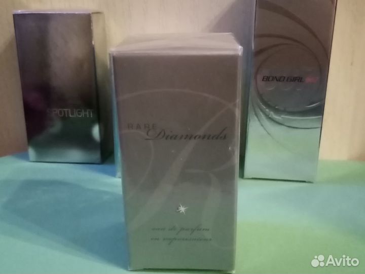 Винтажные ароматы Avon